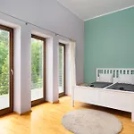 Villa Pine House Pod Warszawa, Bilard, Sauna, Kominek, Grill, *