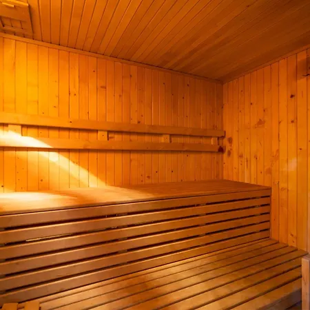 Golden Villas Forest Spa Retreat - Fireplace & Sauna Вилла Констанцин-Езёрна
