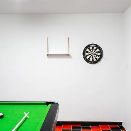 Villa Pine House Pod Warszawa, Bilard, Sauna, Kominek, Grill, *