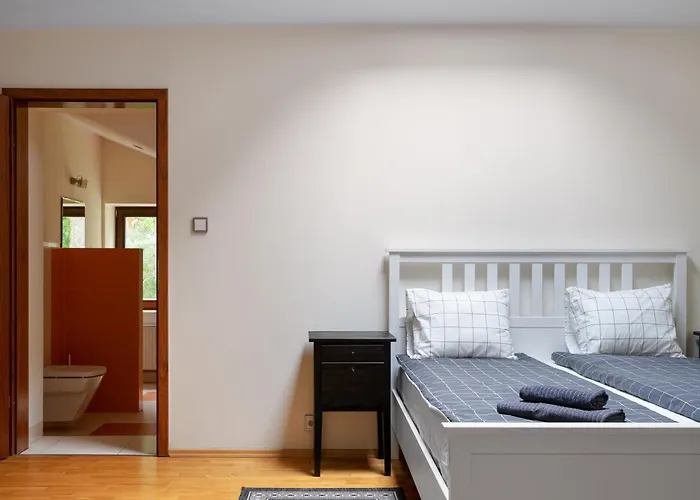 Pine House Pod Warszawa, Bilard, Sauna, Kominek, Grill,