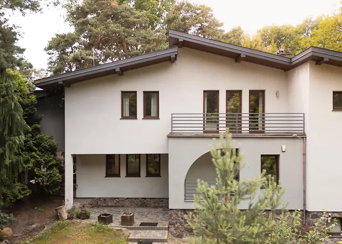 Villa Pine House Pod Warszawa, Bilard, Sauna, Kominek, Grill,